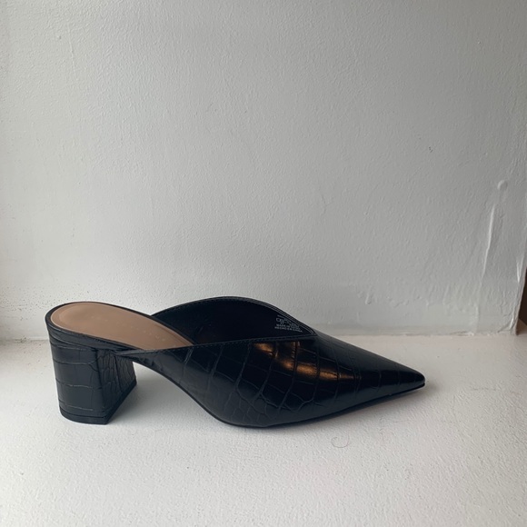 Zara Trafaluc Croc Embossed Point Toe Mule - Picture 6 of 7